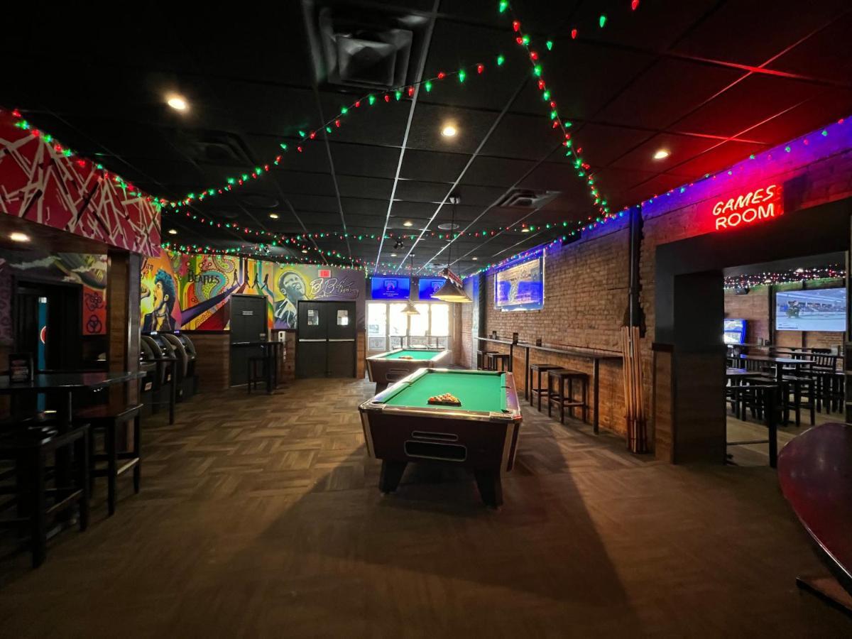 Commercial Hotel 埃德蒙顿 外观 照片