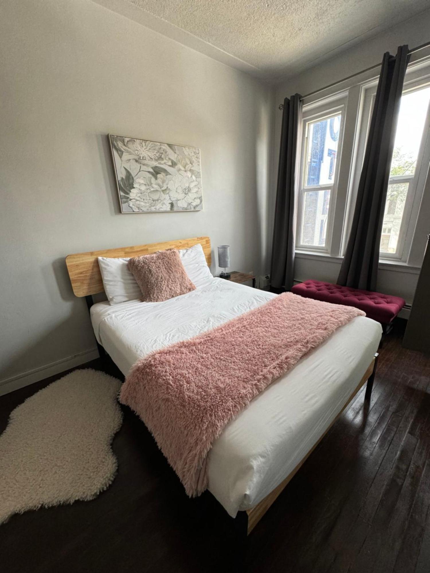 Commercial Hotel 埃德蒙顿 外观 照片